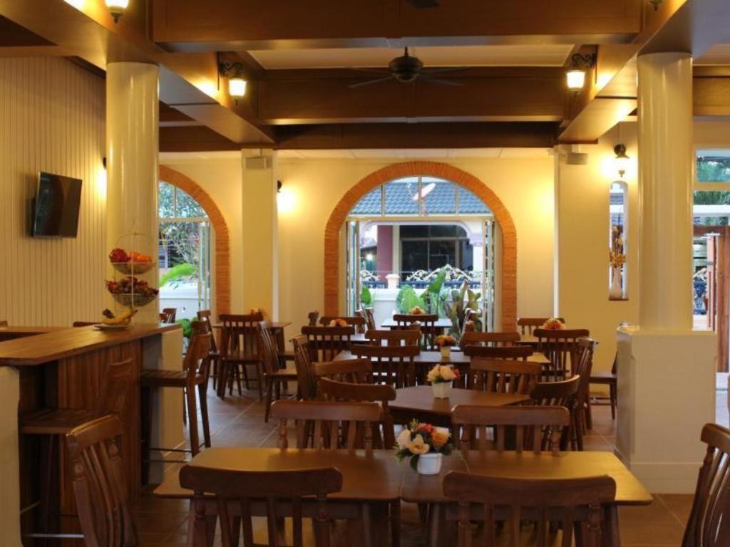Hotel Baan Pimpisa Bang Sare Esterno foto