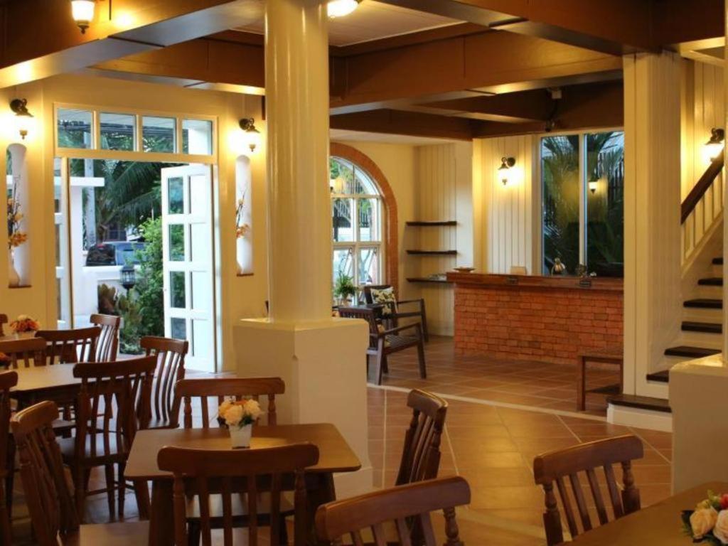 Hotel Baan Pimpisa Bang Sare Esterno foto