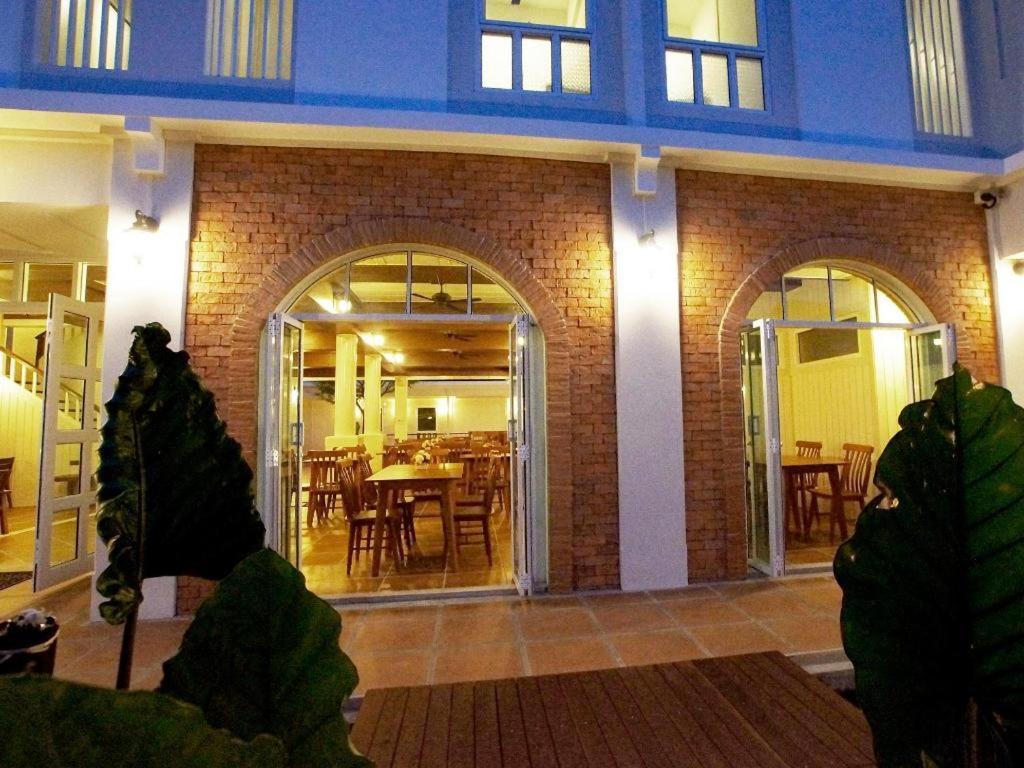 Hotel Baan Pimpisa Bang Sare Esterno foto