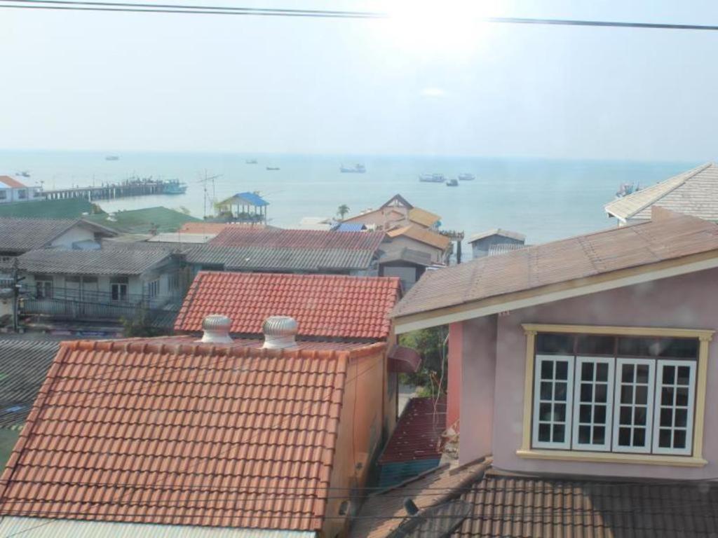 Hotel Baan Pimpisa Bang Sare Esterno foto