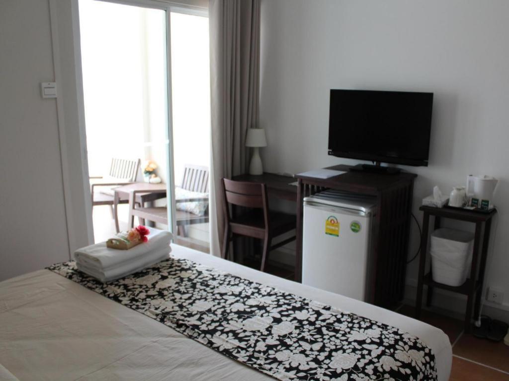 Hotel Baan Pimpisa Bang Sare Esterno foto