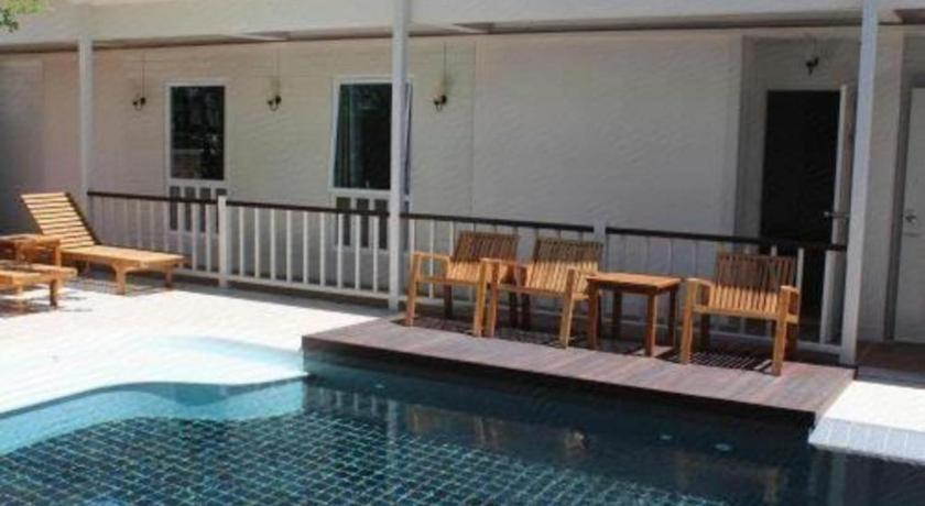 Hotel Baan Pimpisa Bang Sare Esterno foto