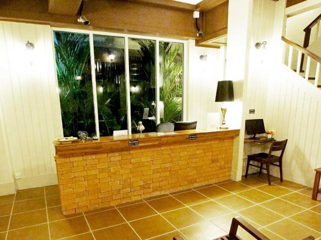 Hotel Baan Pimpisa Bang Sare Esterno foto